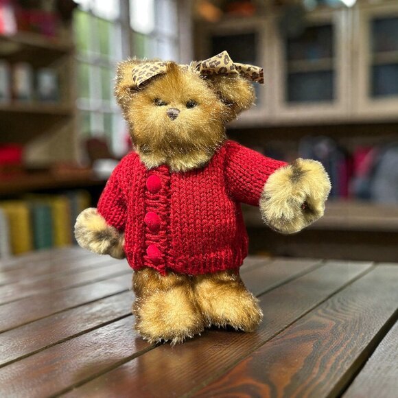 Bearington Bear in Red Knitted Sweater, Fully Jointed Collectible Stuffed Animal - Picture 1 of 7